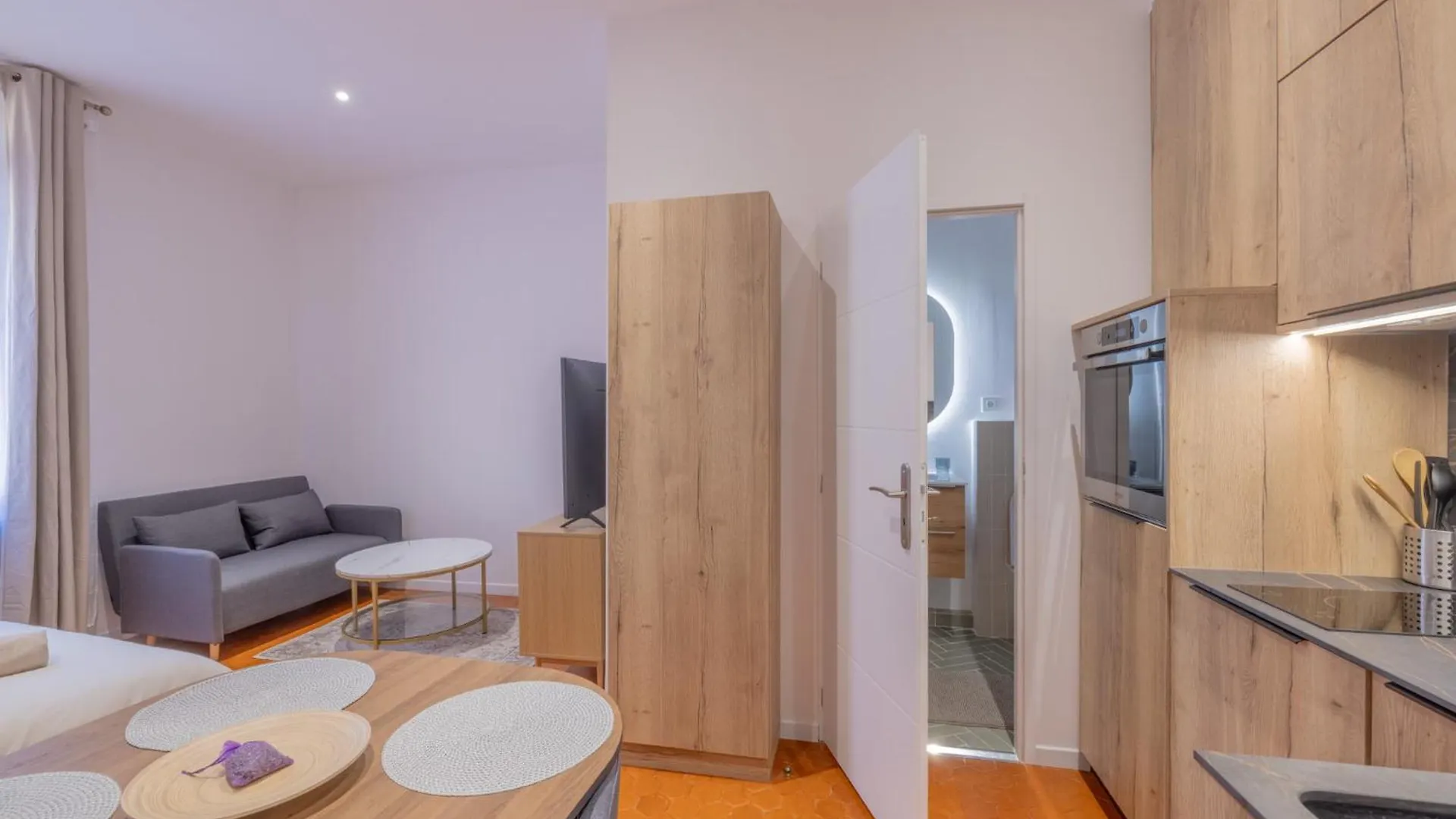 Appartement De Charme Aix-en-Provence 0*,